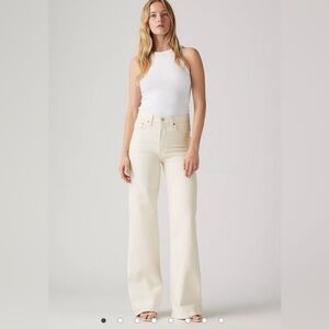 Levi’s Wide Leg Ribcage Jeans